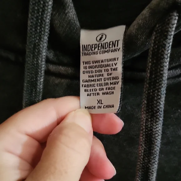 Pure Barre Black Sweater Classic Pullover - Picture 3 of 5